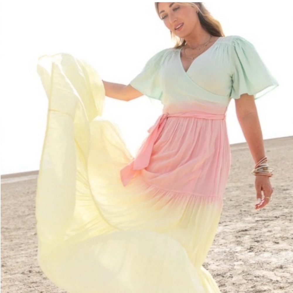 Ivy City Co "SUNRISE" Maxi Dress